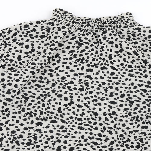 Preworn Womens Grey Animal Print  Basic Blouse Size 8