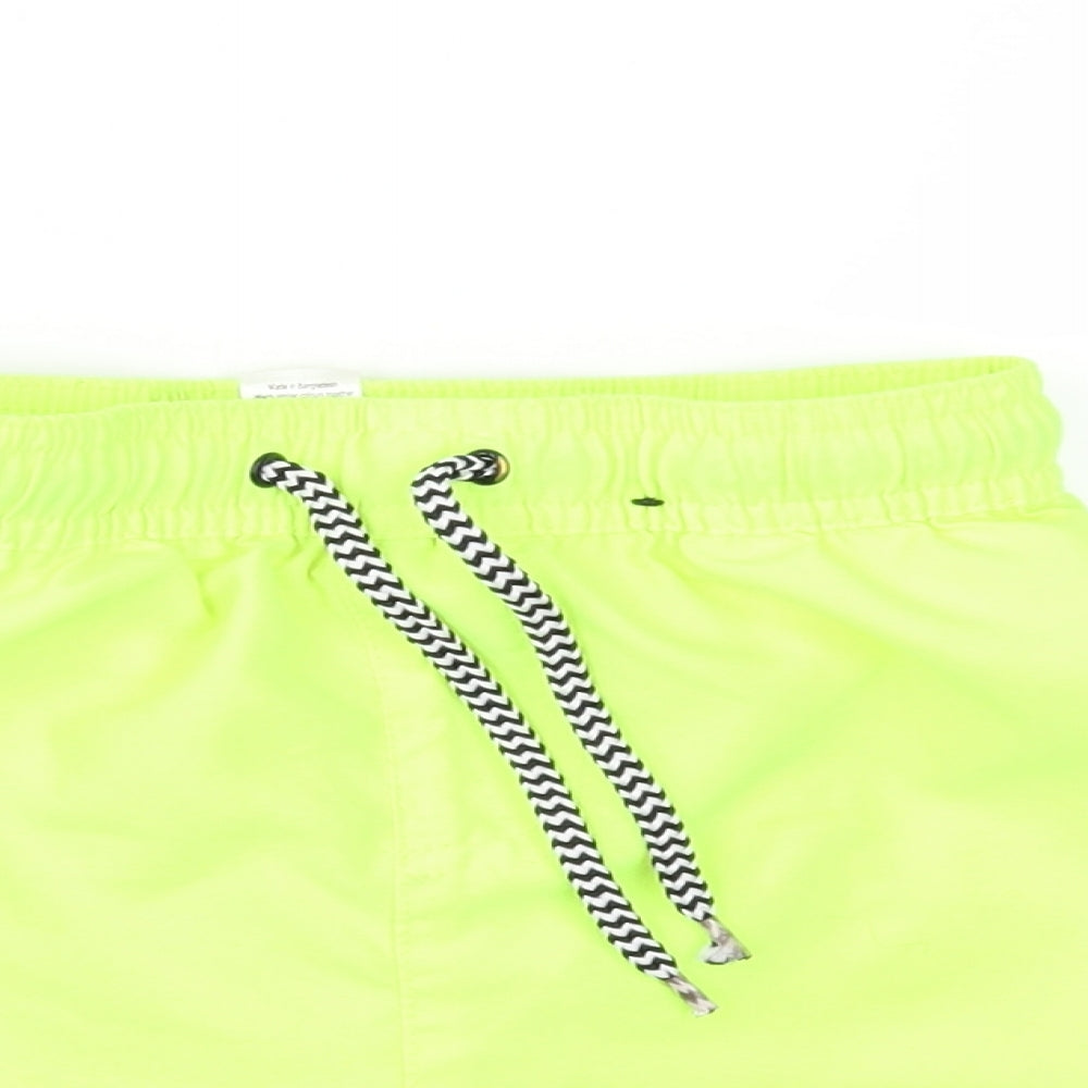 George Boys Yellow   Utility Shorts Size 5-6 Years