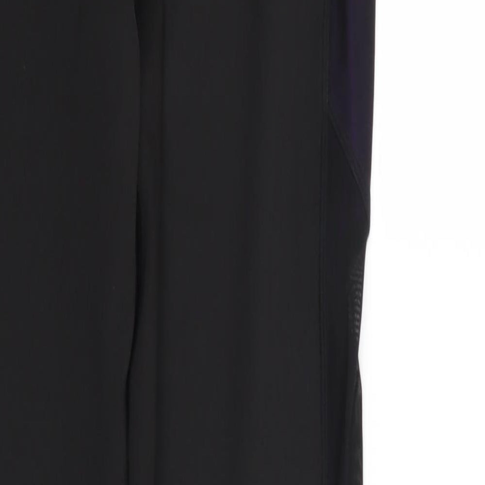 Preworn Womens Black   Capri Leggings Size M L29 in