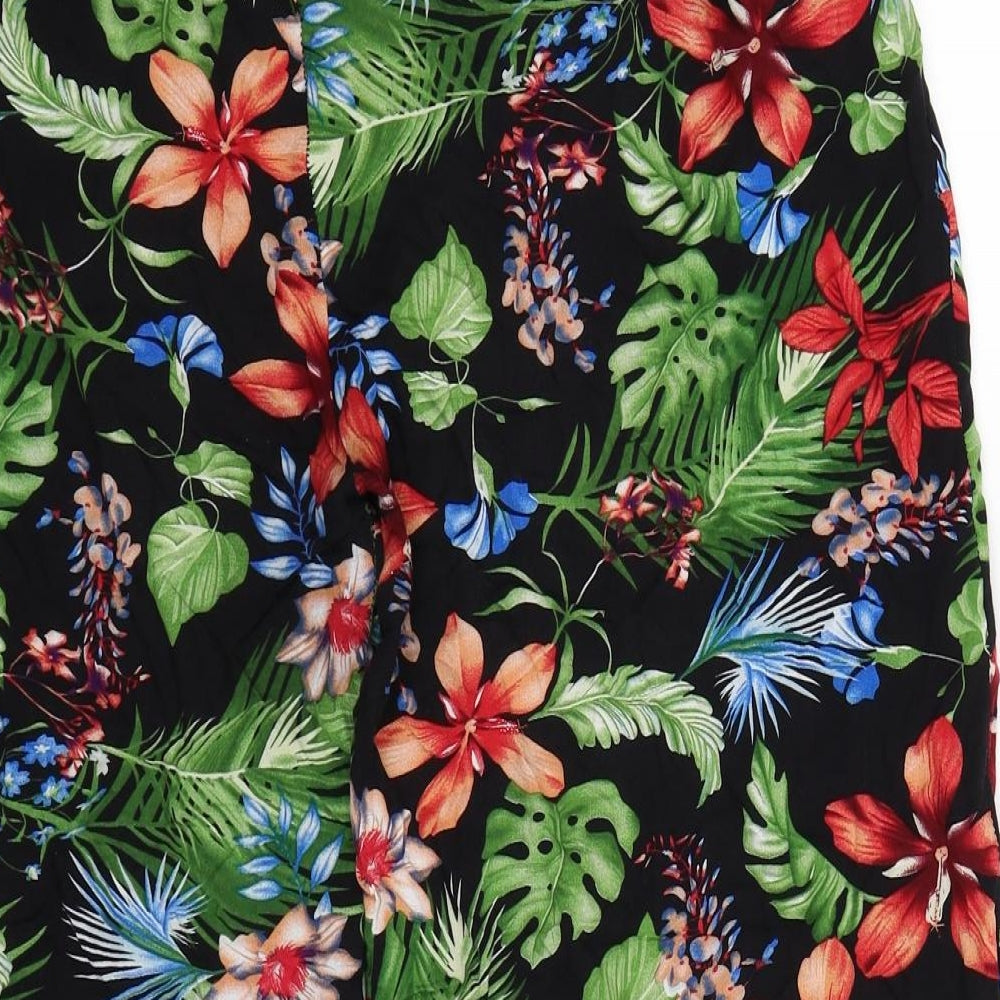 Preworn Womens Black Floral  Cropped Trousers Size 30 in L23 in