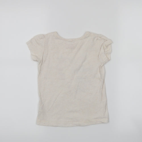 Primark Girls Beige   Basic T-Shirt Size 5-6 Years