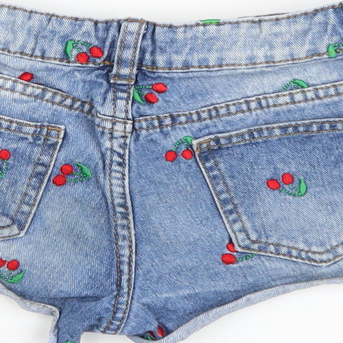Primark Girls Blue  Denim Hot Pants Shorts Size 8-9 Years - Cherries