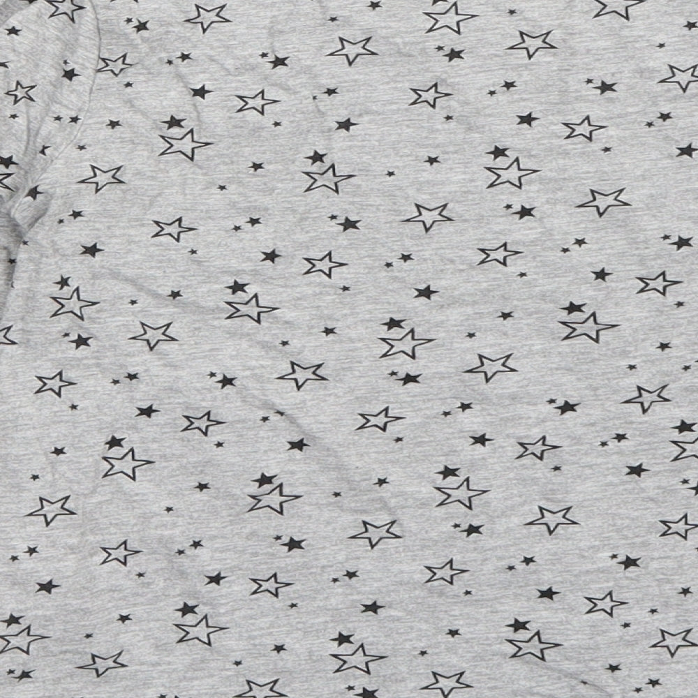 Primark Girls Grey   Basic T-Shirt Size 8-9 Years  - Star pattern
