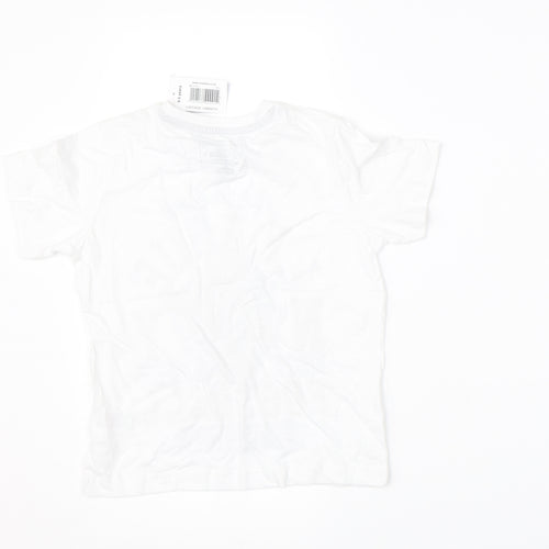 Matalan Boys White   Basic T-Shirt Size 4-5 Years  - graphic