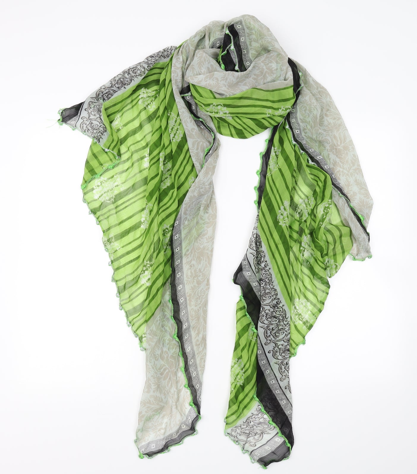Preworn Womens Green Geometric   Scarf