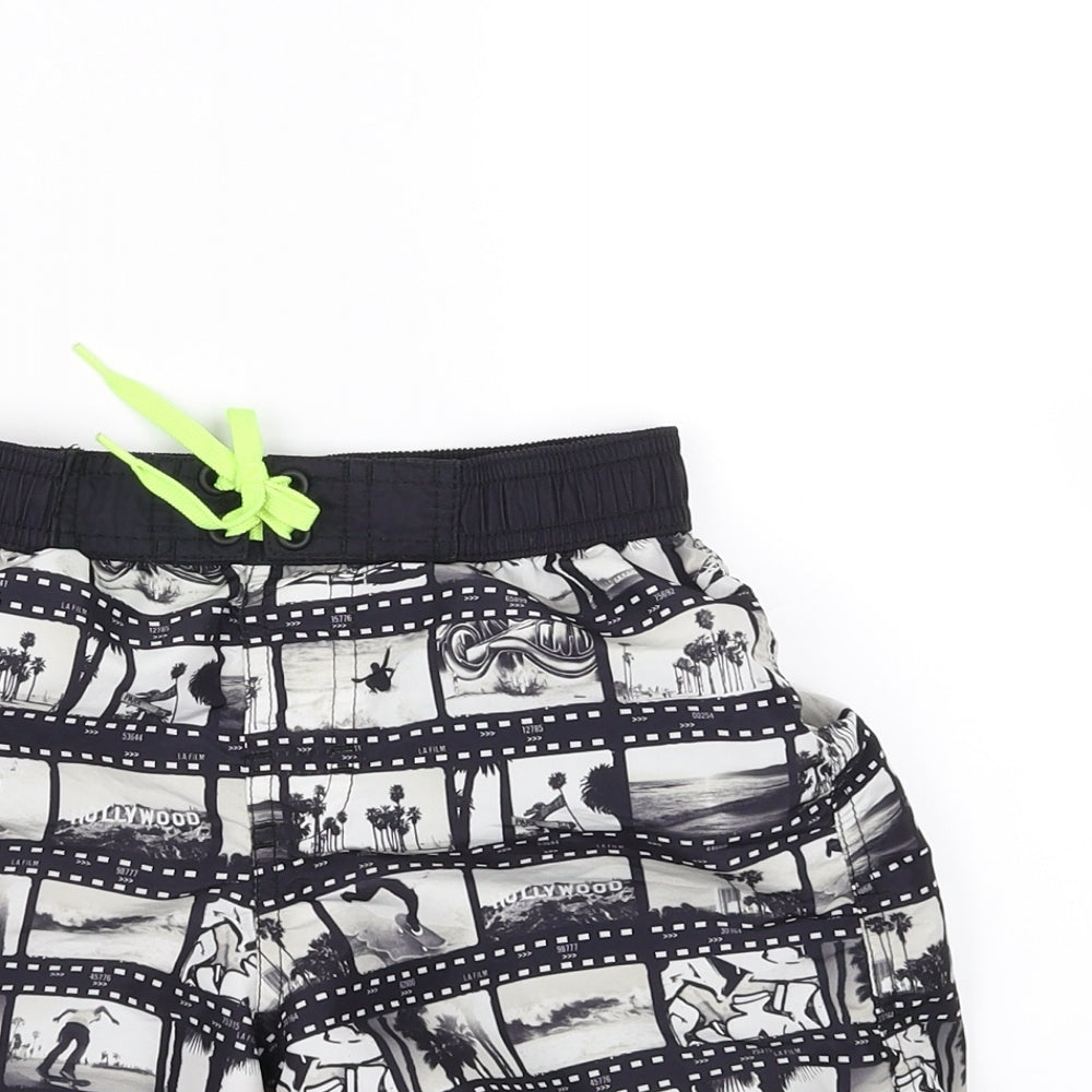 Divided by H&M Boys Multicoloured   Sweat Shorts Size 7 Years