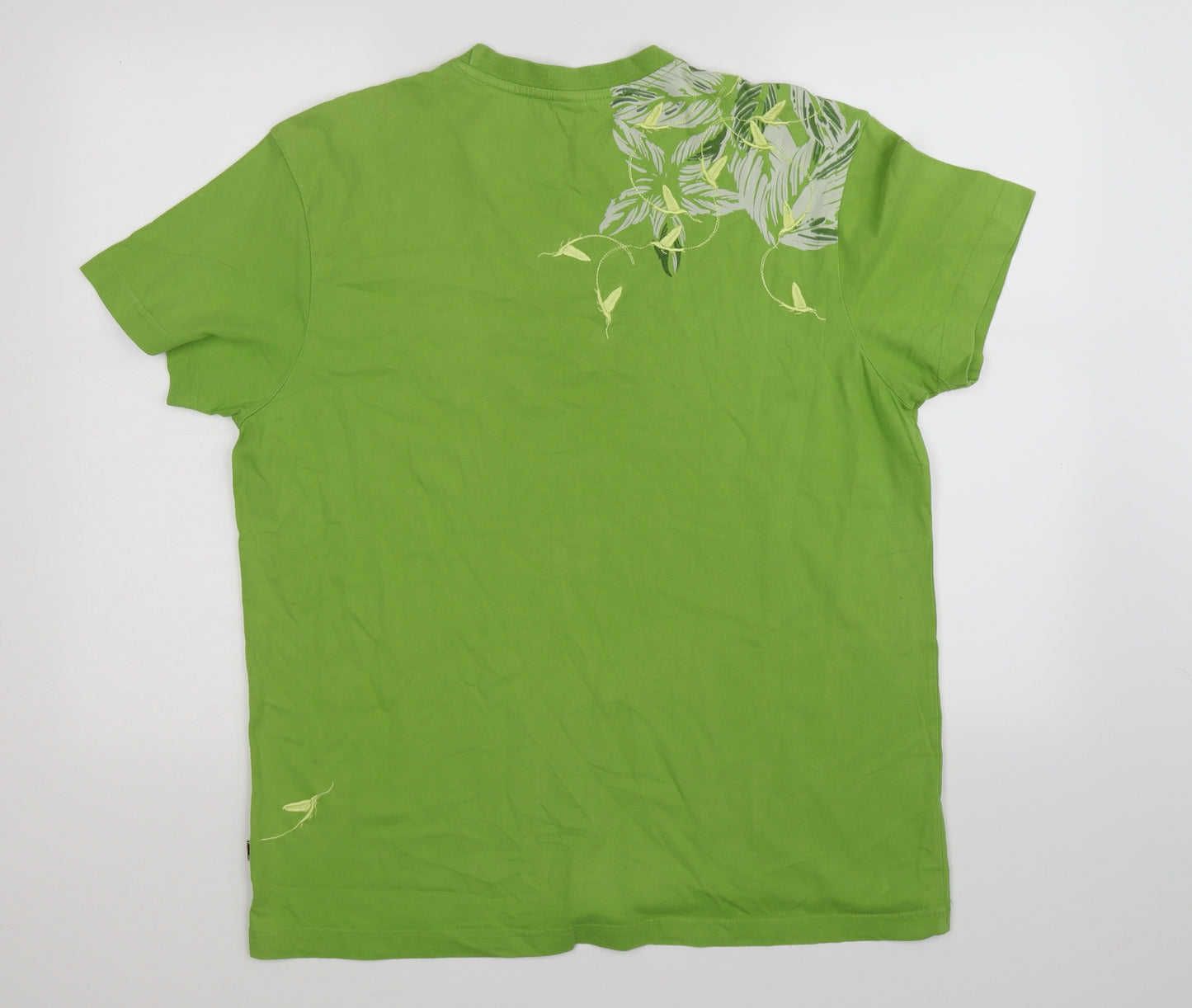 Timezone Mens Green Floral   T-Shirt Size M