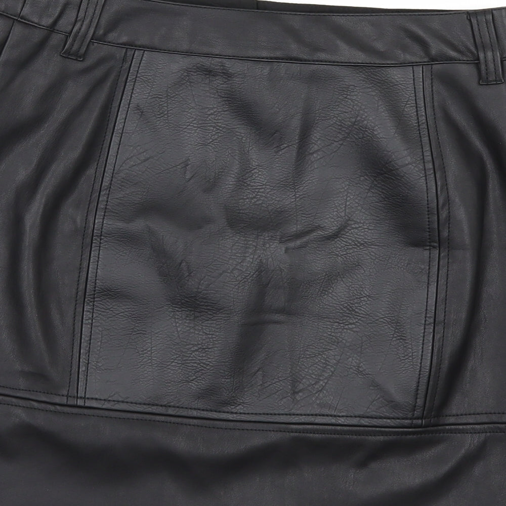 River Island Womens Black   Mini Skirt Size 6  - leather look