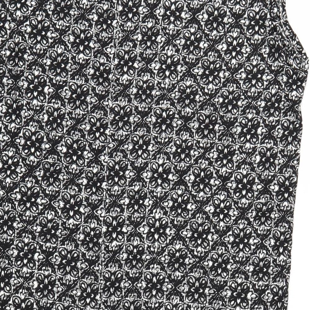 F&F Womens Black Geometric  Basic T-Shirt Size 18