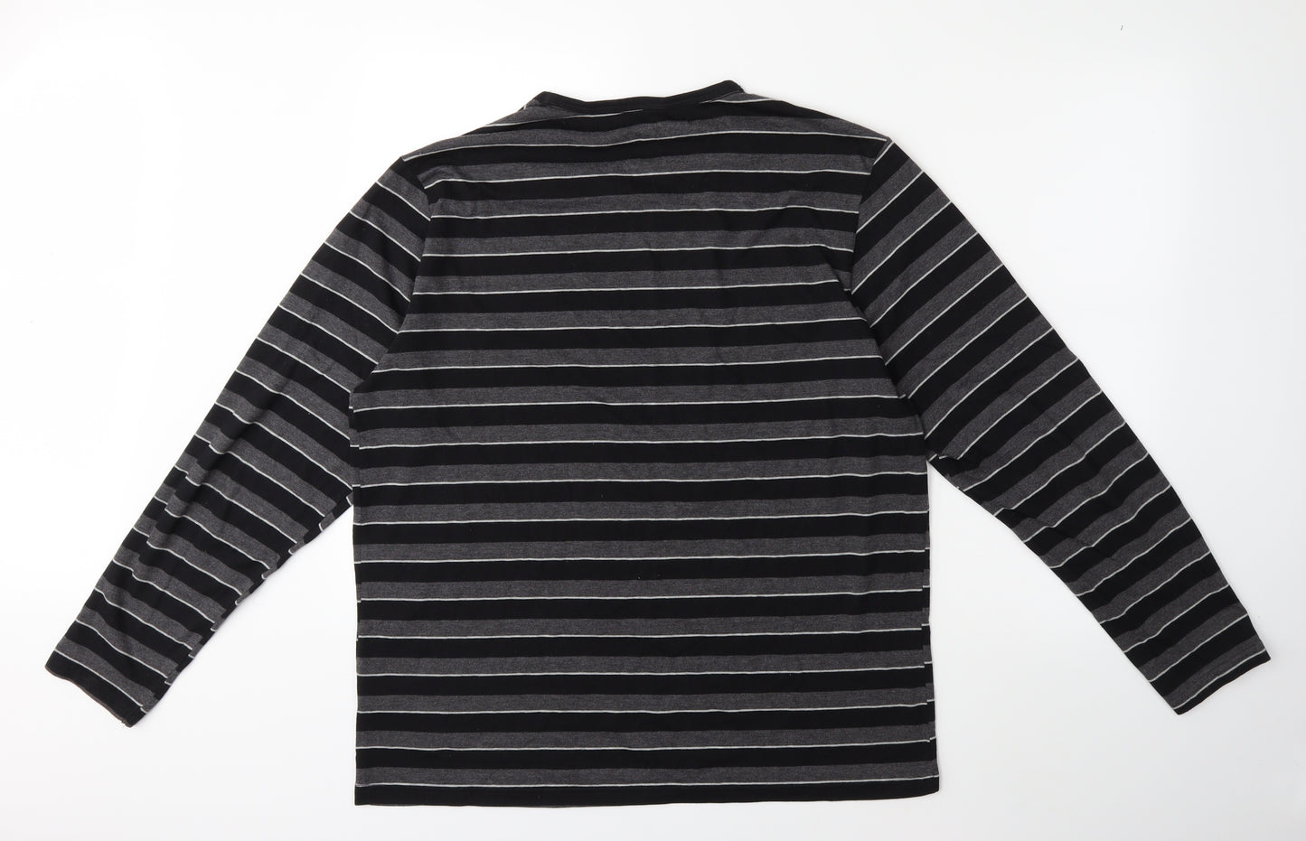 Cedar Wood State Mens Grey Striped   T-Shirt Size L