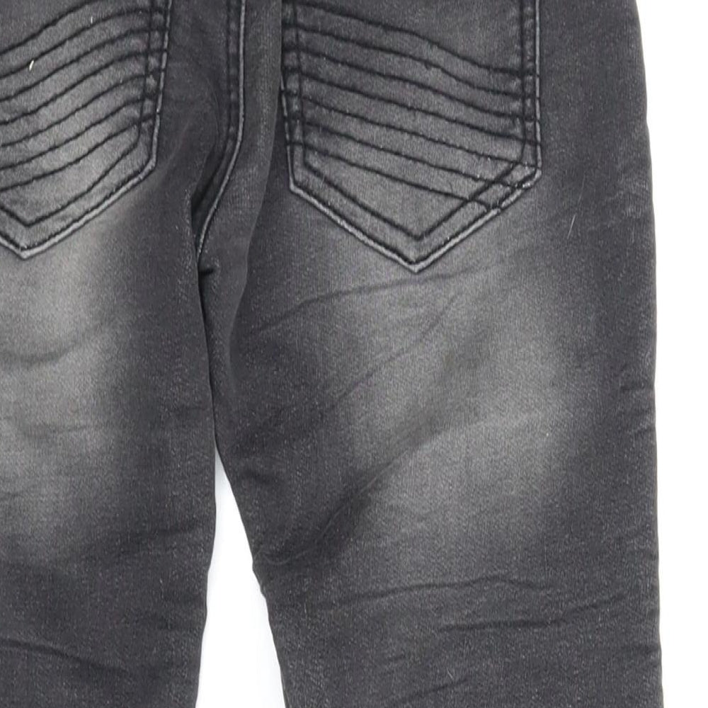 F&F Boys Grey  Denim Tapered Jeans Size 5-6 Years