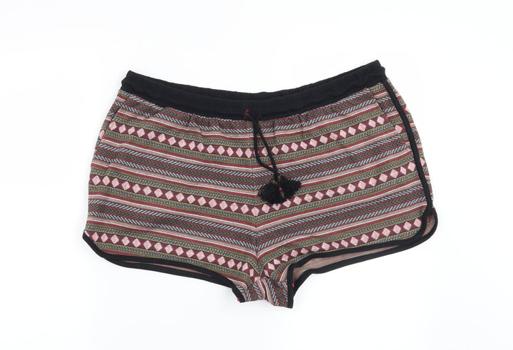 Preworn Womens Red Geometric Sweat Shorts Size 36 in