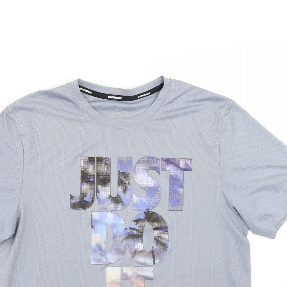 Nike Mens Grey    T-Shirt Size S