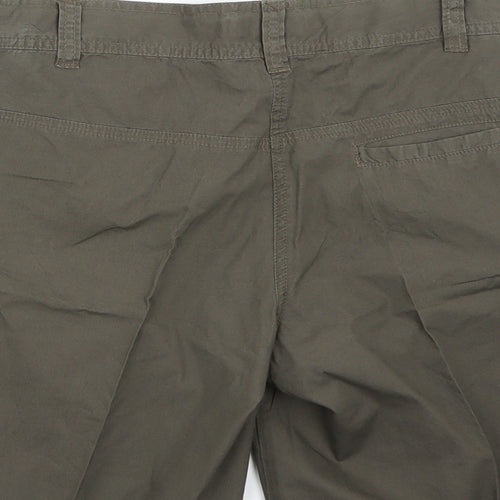 Tzarina Womens Green   Bermuda Shorts Size 10