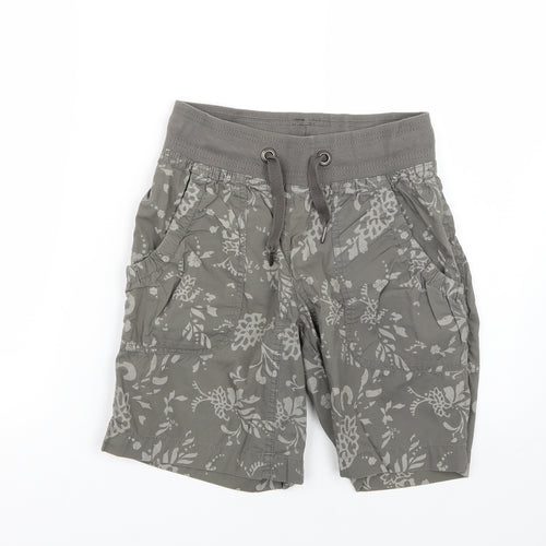 H&M Womens Grey   Bermuda Shorts Size 6