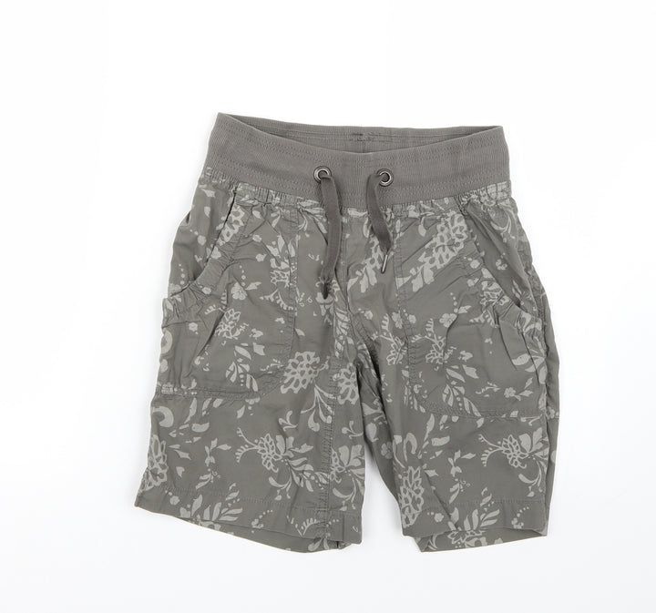 H&M Womens Grey   Bermuda Shorts Size 6