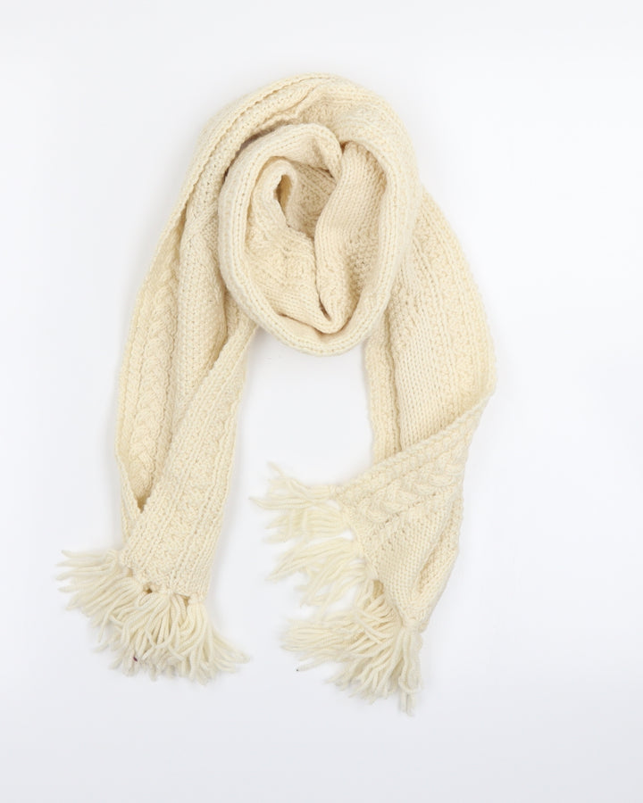 Preworn Womens Ivory    Scarf