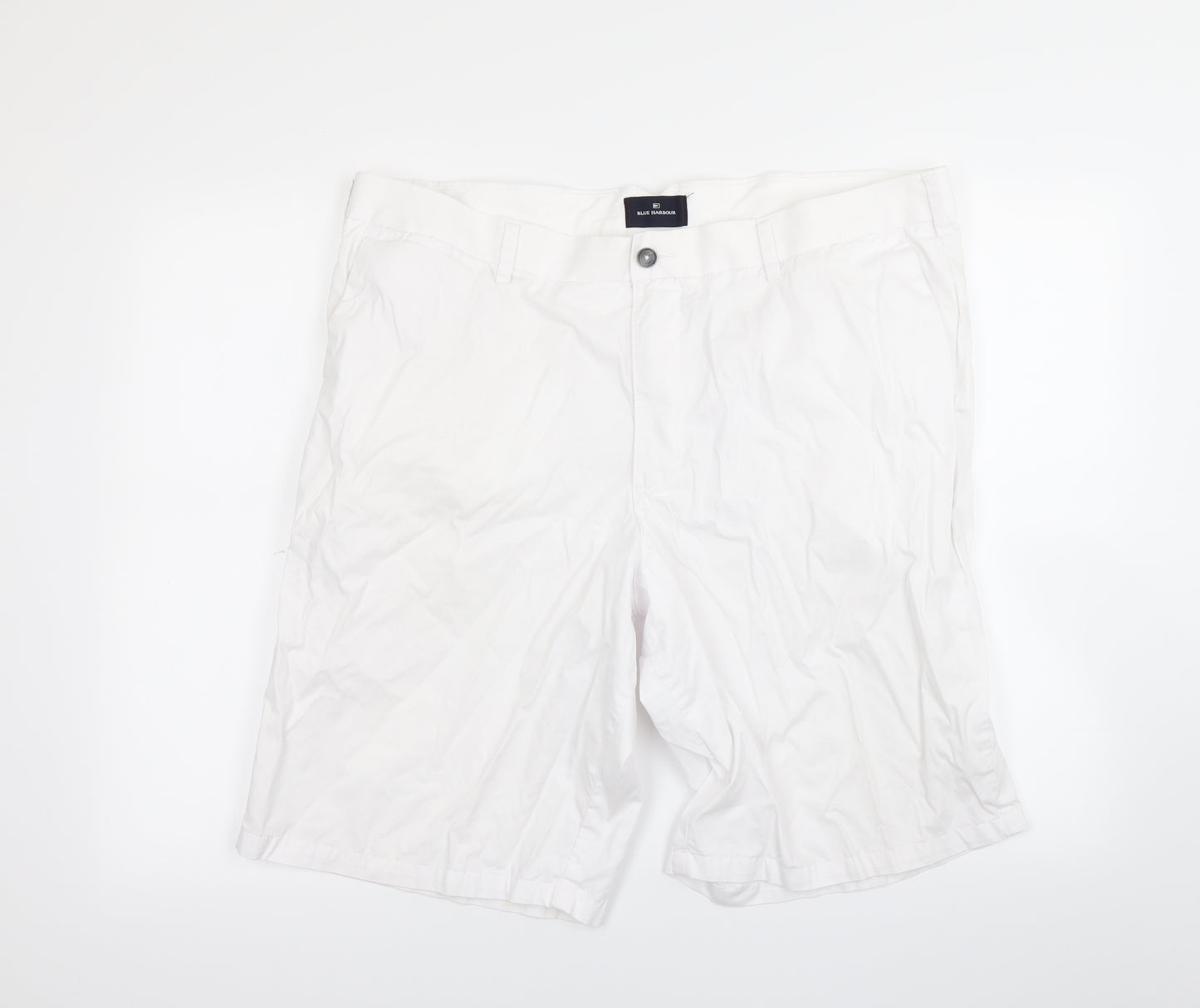 M&S Mens White   Chino Shorts Size 42 in