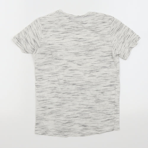 Preworn Girls Grey Spotted  Basic T-Shirt Size 8-9 Years