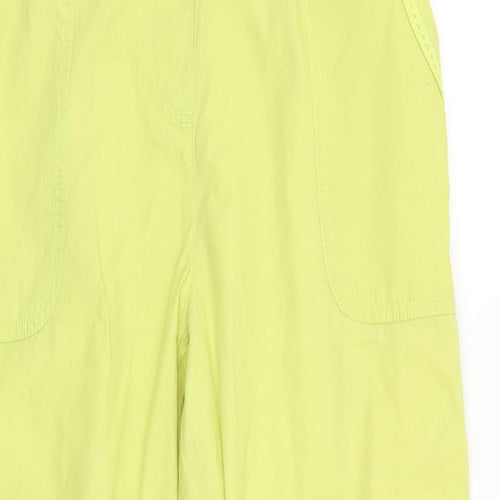 Preworn Womens Green   Trousers  Size 32 in L21 in
