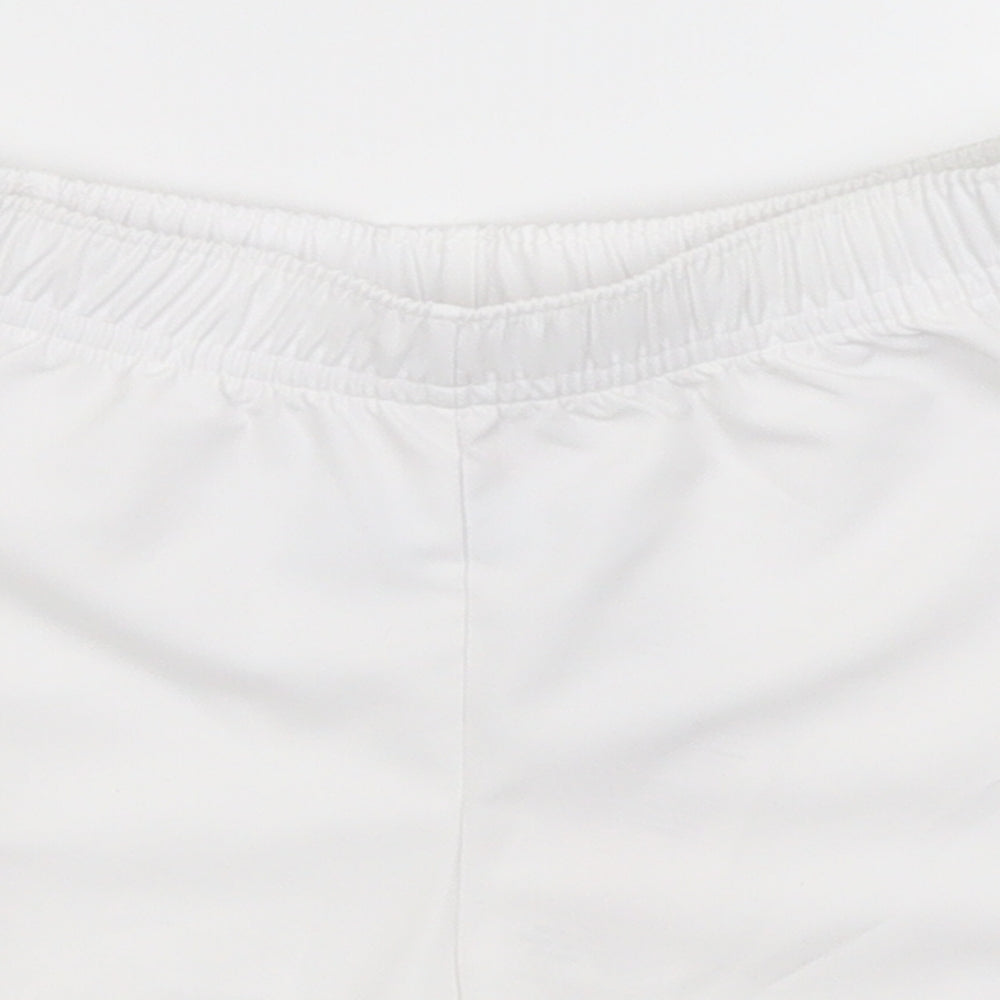 Umbro Boys White   Sweat Shorts Size 2 Years - England Football