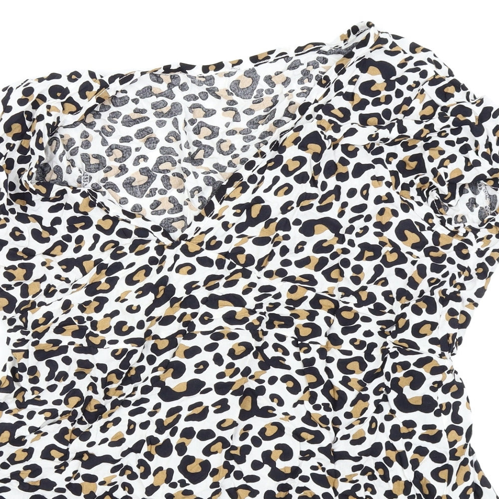 Preworn Womens White Animal Print  Basic T-Shirt Size 3XL
