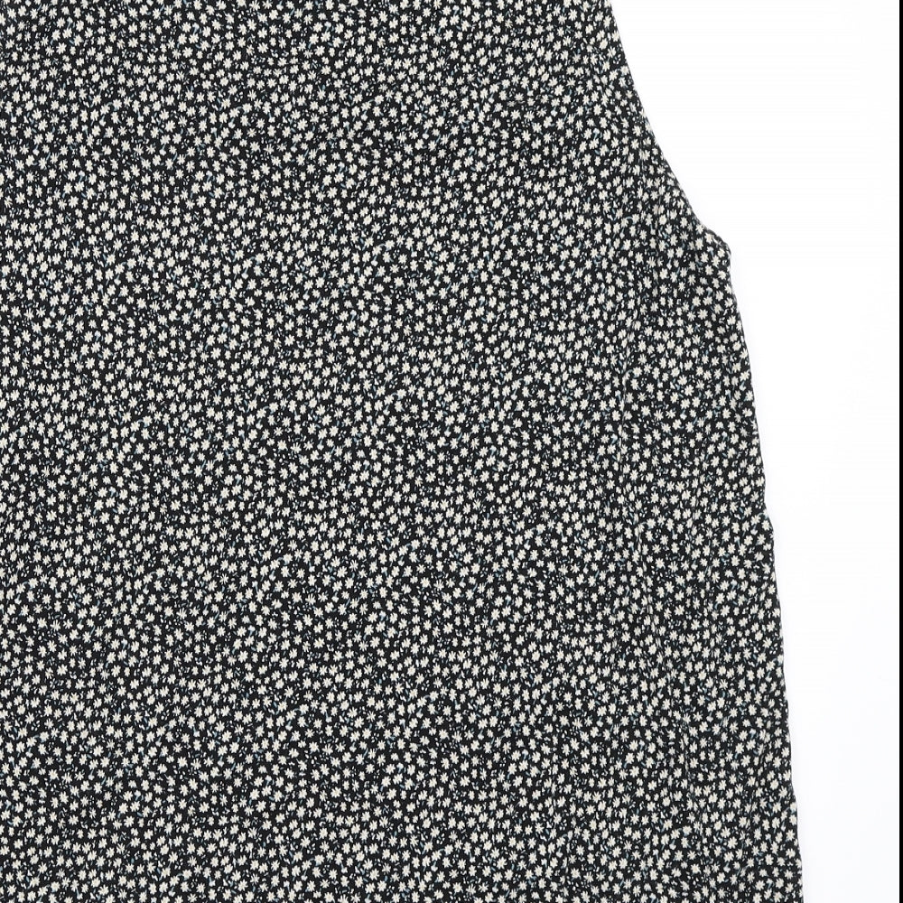 H&M Womens Black Floral  Basic T-Shirt Size L