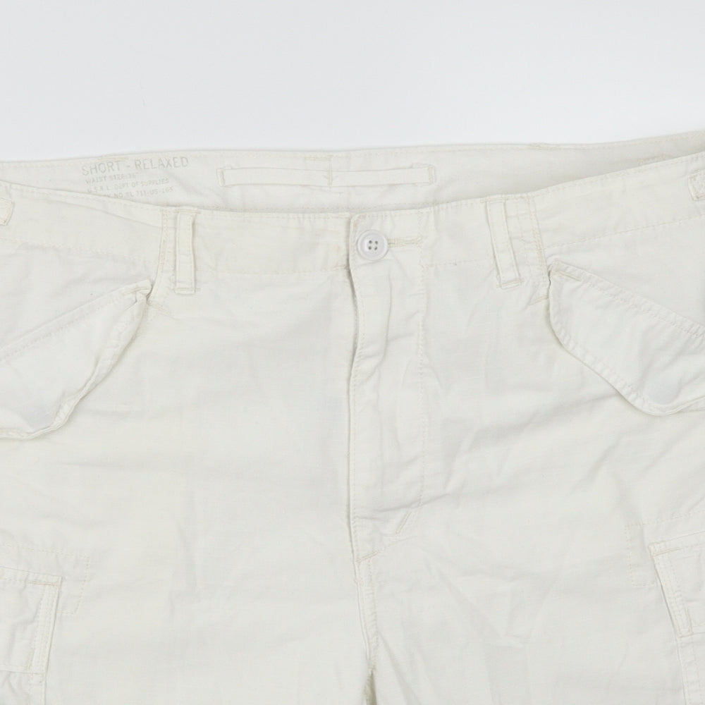 Ralph Lauren Mens White   Cargo Shorts Size 36 in