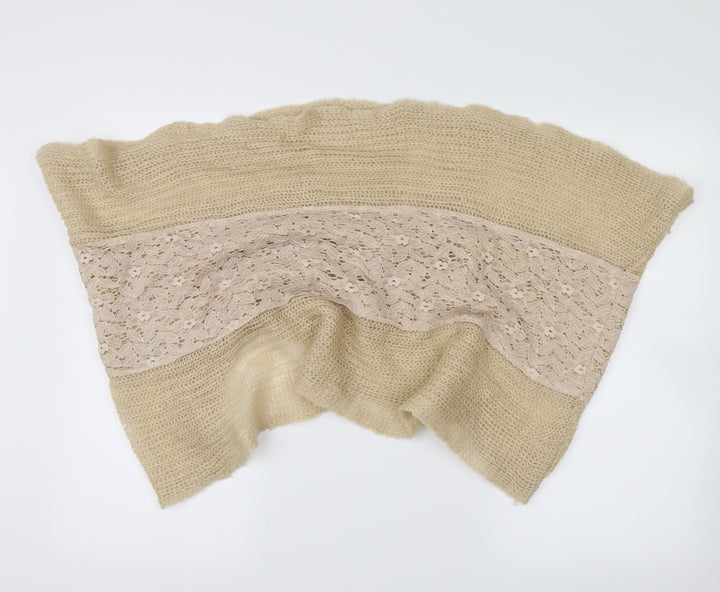 Preworn Womens Beige Floral   Scarf