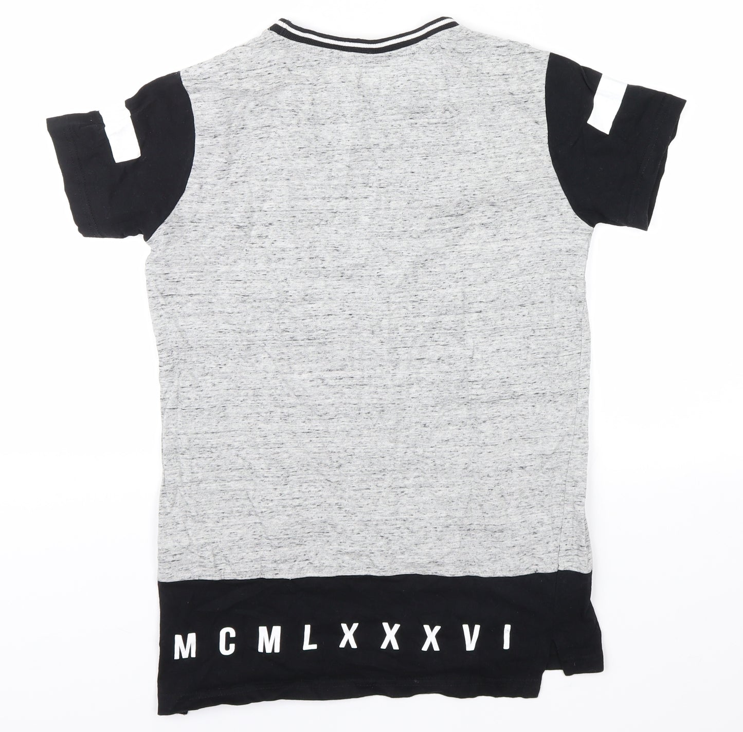 urban outlaws Boys Grey   Basic T-Shirt Size 11-12 Years  - eighty six