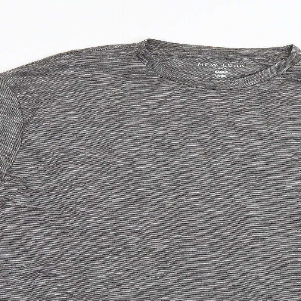 New Look Mens Grey    T-Shirt Size L