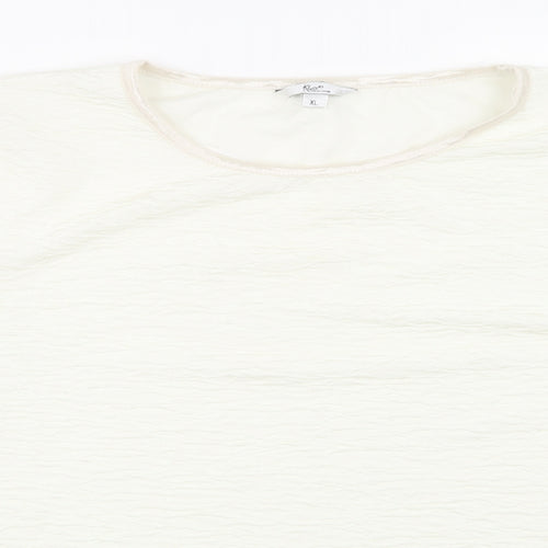 Klass Womens White   Basic T-Shirt Size XL