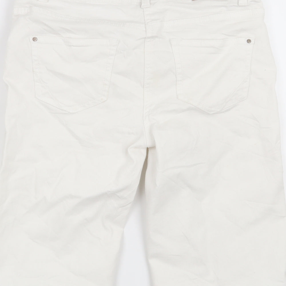 Nutmeg Womens White   Cut-Off Shorts Size 10