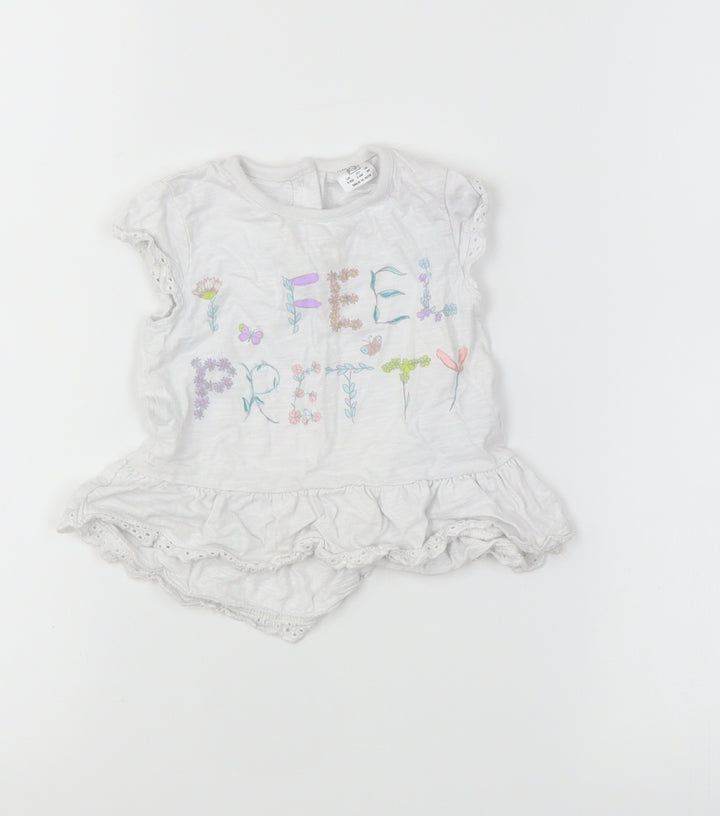 F&F Baby White   A-Line  Size 3-6 Months  - Graphic on front