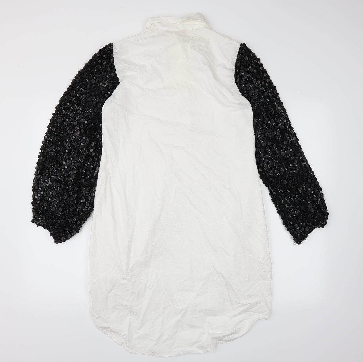 embroideries gallery Womens White   Basic Blouse Size L