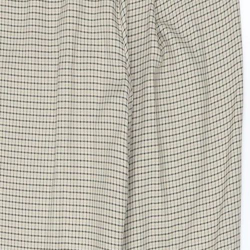 Preworn Womens White   Trousers  Size 18 L27 in
