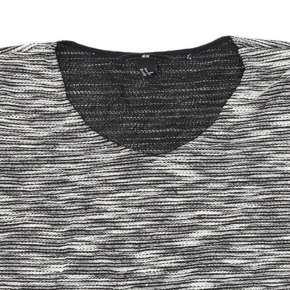 H&M Womens Black Herringbone  Basic T-Shirt Size 6