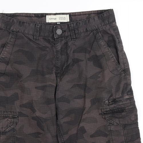 George Mens Brown Camouflage  Cargo Shorts Size 30
