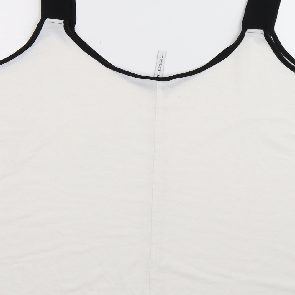 Capsule Womens White   Basic Tank Size 22