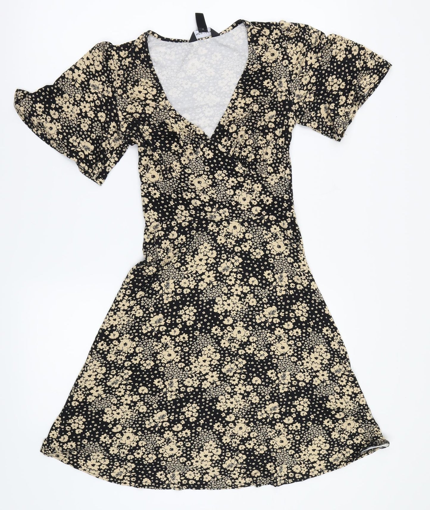 NEWLOOK Womens Black Floral  Fit & Flare  Size 6