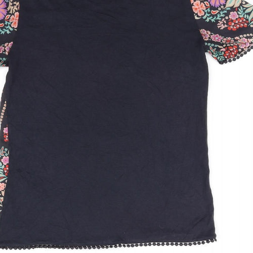 Preworn Womens Black Floral  Basic T-Shirt Size 6