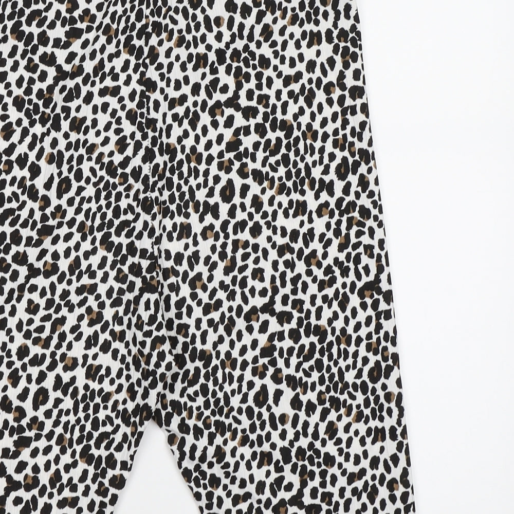 PRETTYLITTLETHING Womens White Animal Print  Biker Shorts Size 14