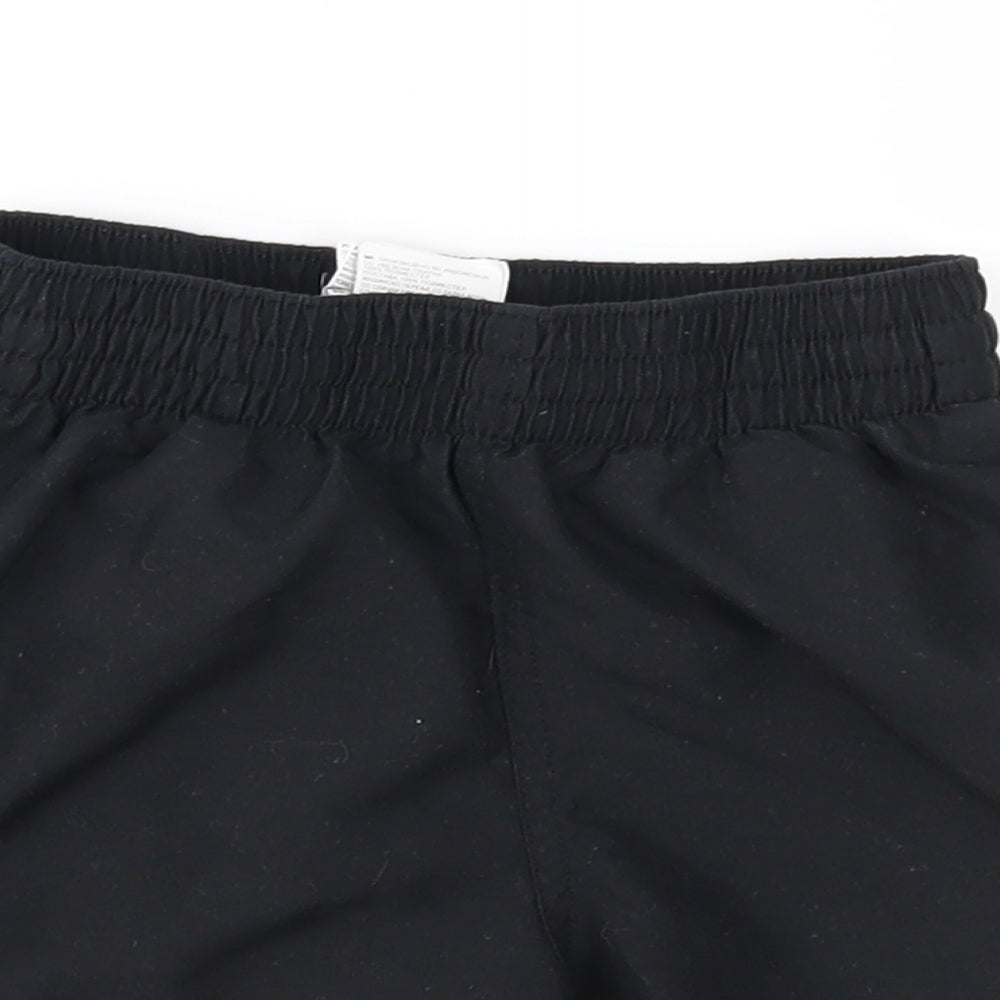 Nike Boys Black   Utility Shorts Size 8-9 Years