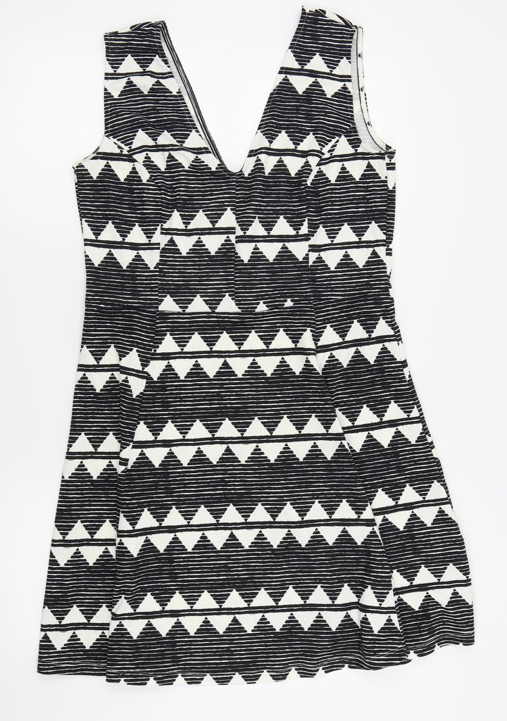 H&M Womens Black Geometric Fit & Flare Size 14