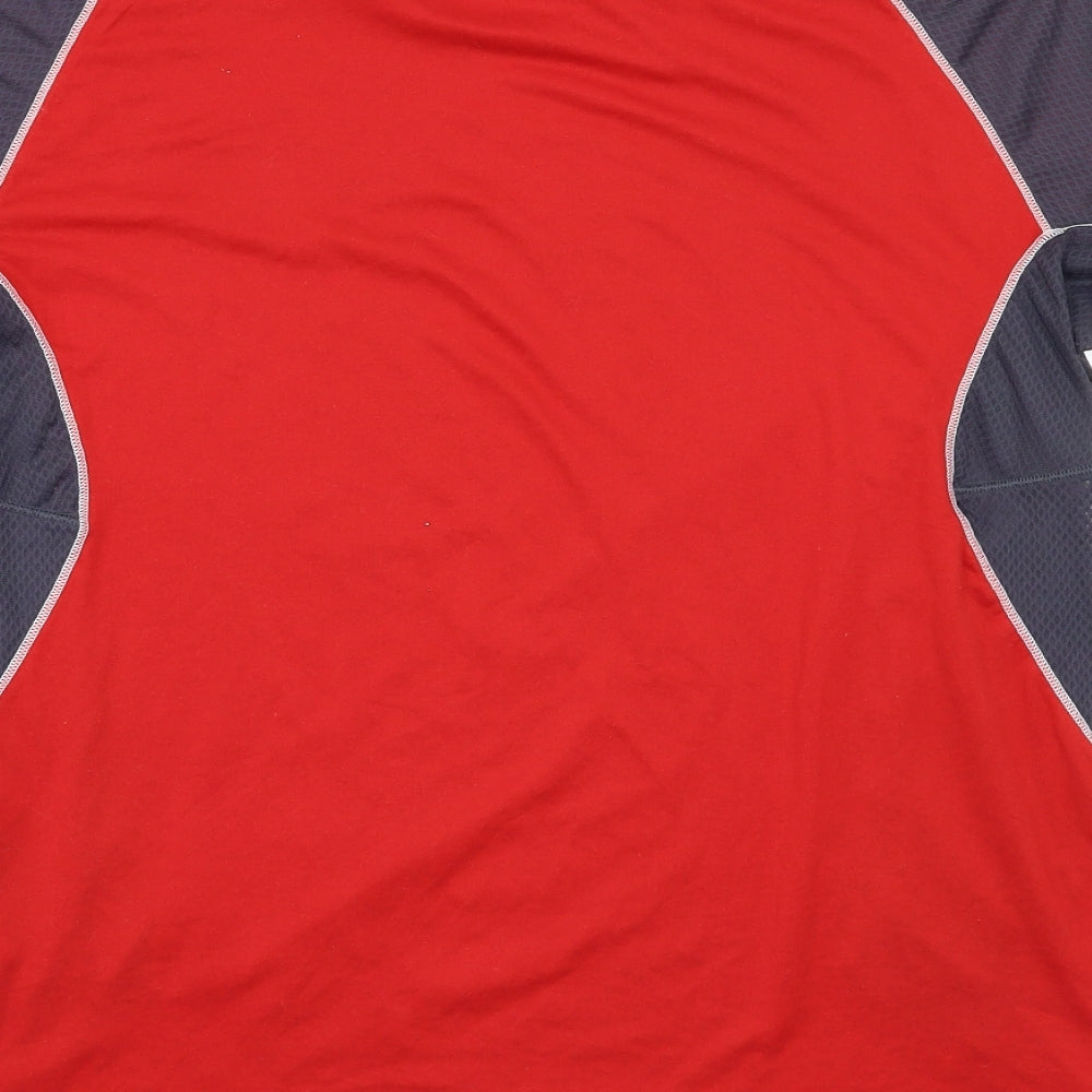 decathlon  Mens Red    T-Shirt Size M