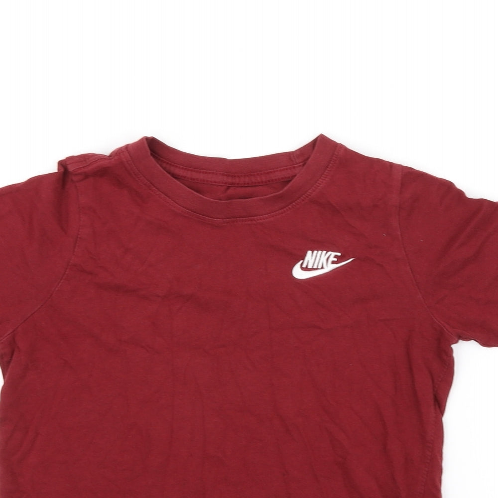 Nike Boys Red   Basic T-Shirt Size S
