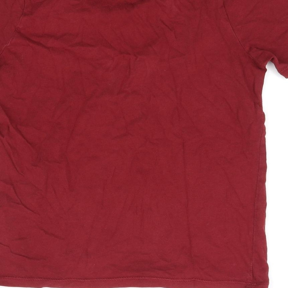 Nike Boys Red   Basic T-Shirt Size S