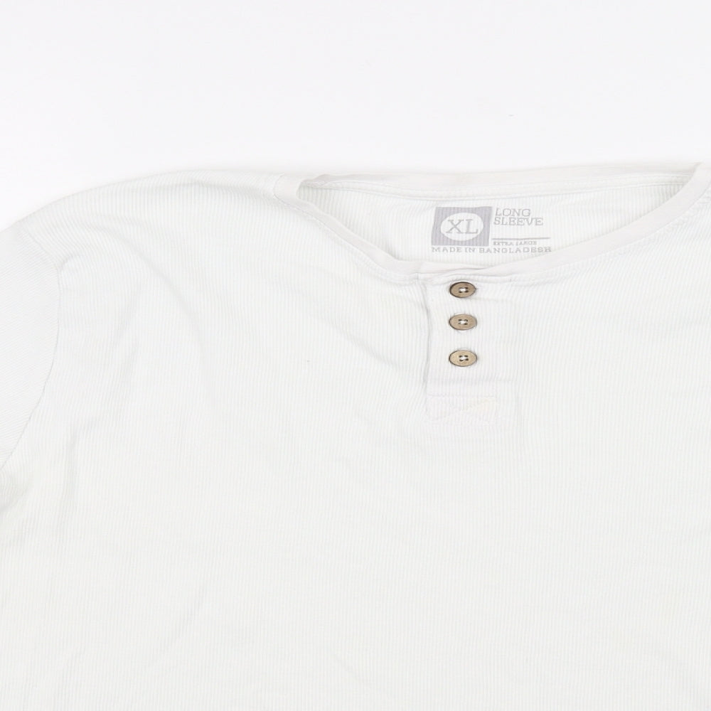 Preworn Mens White   Pullover Jumper Size XL