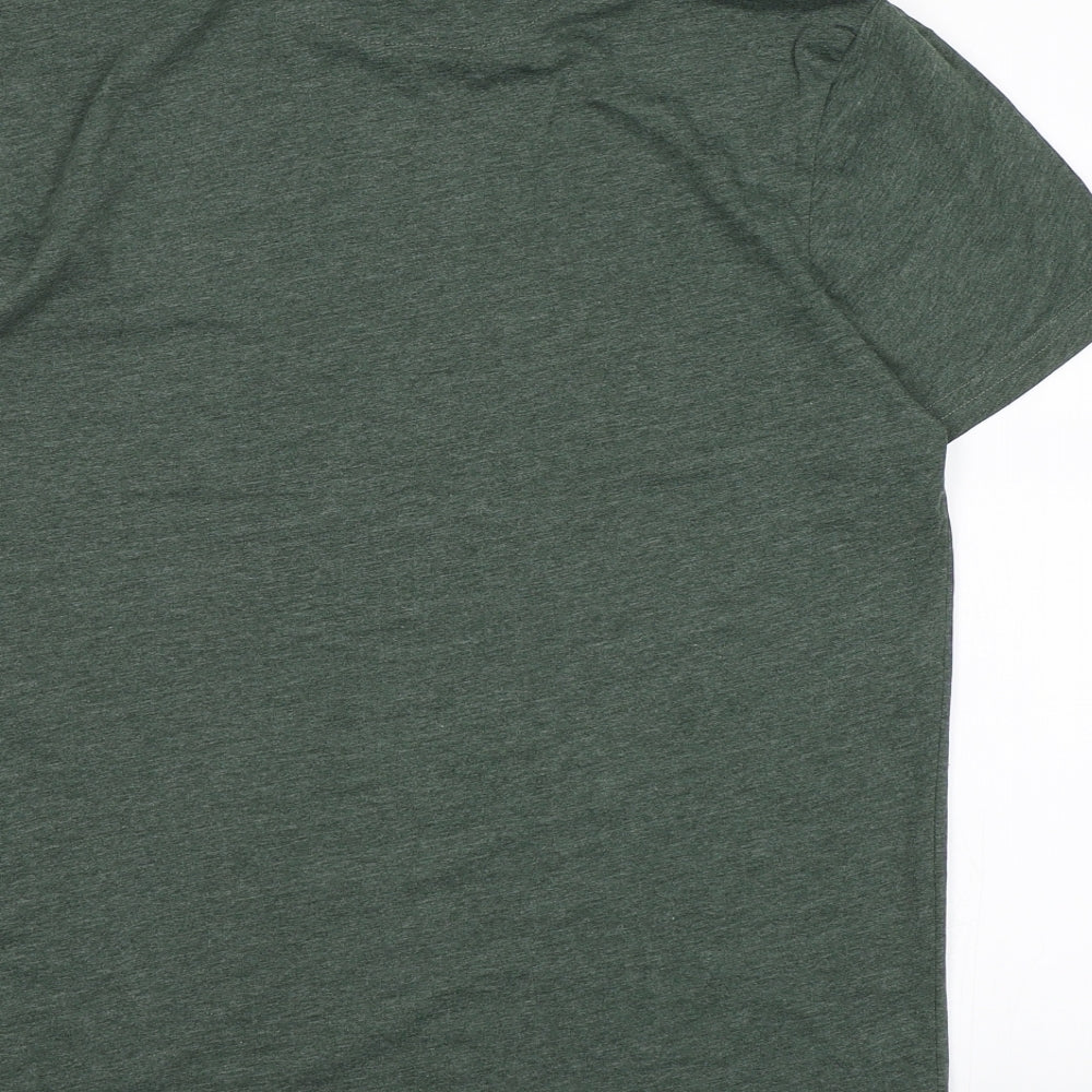 Lyle & Scott Mens Green    T-Shirt Size S