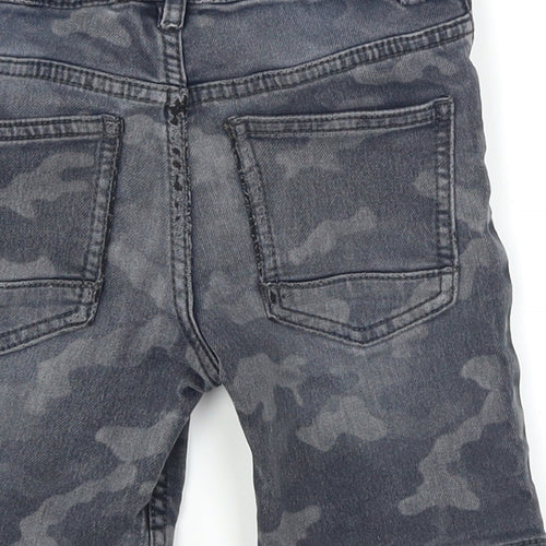 F&F Boys Grey Camouflage Denim Biker Shorts Size 2-3 Years